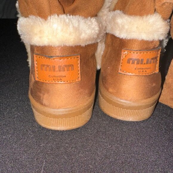 Light Coffee Mi.iM Marshmallow Booties - Picture 2 of 6